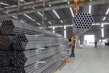Canada Border Services Agency (CBSA) has launched investigation into carbon steel welded pipes from Vietnam (Photo: VNA)