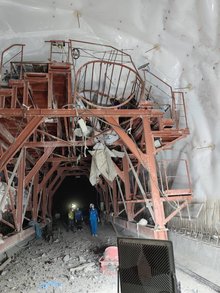 tunnel 