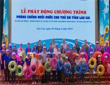 At the launching ceremony for a programme to fight drowning among the children in Lao Cai province (Photo: laocai.gov.vn)