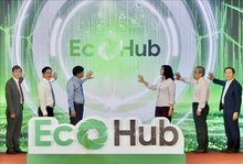 At the launch of the Green B2B Exchange (Photo: VNA)