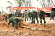 Vietnam's flood-hit residents to have homes as committed by Government: press briefing