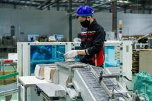 There are 34,898 valid FDI projects worth over 426.14 billion USD in Vietnam at present (Photo: congthuong.vn)