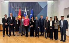 Vietnam treasures ties with Slovakia: Deputy FM