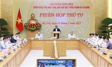 Vietnamese PM orders accelerated actions to basically wipe out substandard houses by Oct. 31