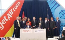 State President attends Boeing–Vietjet aircraft handover in Seattle