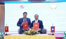 Vietnam, Laos continue promoting cooperation in technology, innovation