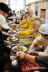 Buddhist free lunch event for university students