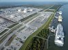 Liquefied natural gas (LNG) carriers are anchored at Venture Global's LNG terminal in Louisiana, the United States, in this photo provided by Hanwha Aerospace Co. on Aug. 25, 2026. (PHOTO NOT FOR SALE) (Yonhap)